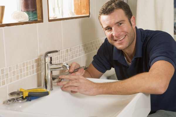 Choosing the right plumber in Adelaide