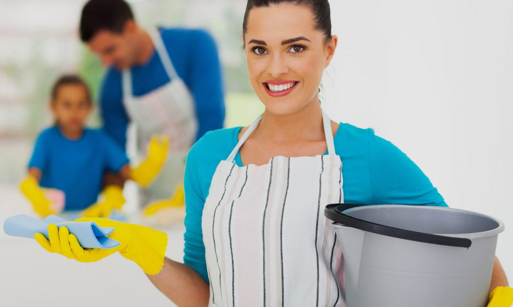 Factors to keep in mind while hiring a house cleaning service