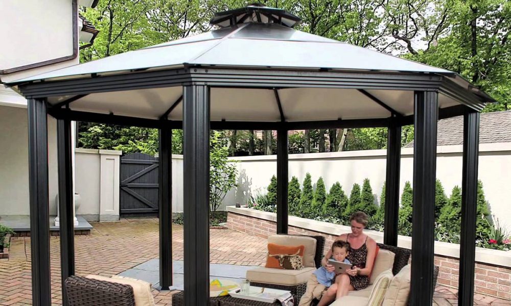 Why Pergolas Are Ideal For Late Spring Fun At Home