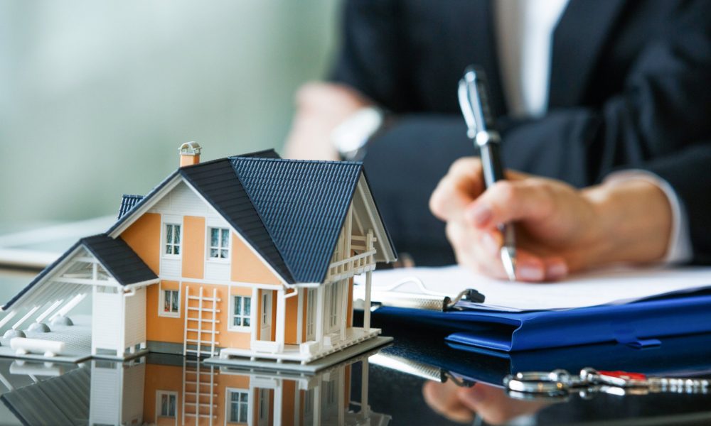 What to Include While Hiring the Property Lawyer? Expert’s Guide!