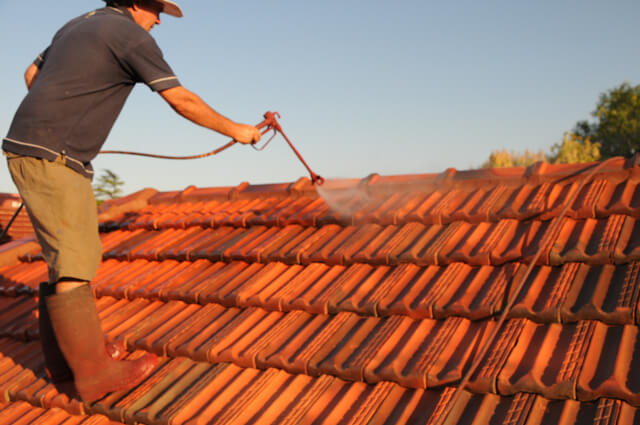 Top Benefits of Hiring Professional Roof Leak Repairs Services