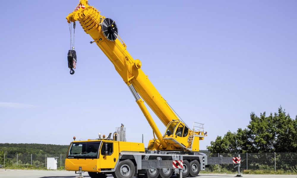 3 Big Mistakes To Avoid That People Often Make When Hiring A Crane